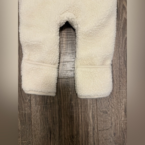 Baby Gap Unisex Sherpa Bear One Piece Fleece Size 3-6 Months Ivory - Picture 6 of 6